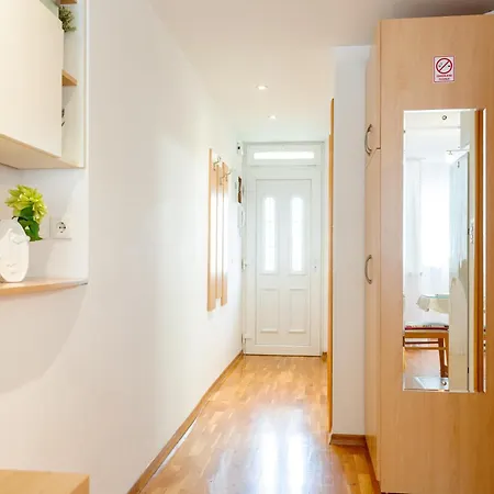 Marin-late Check In Available Apartamento