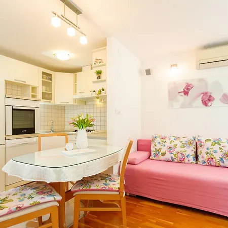 Apartamento Marin-late Check In Available