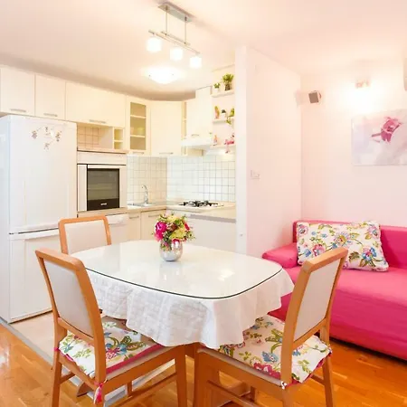 Marin-late Check In Available Apartamento Split